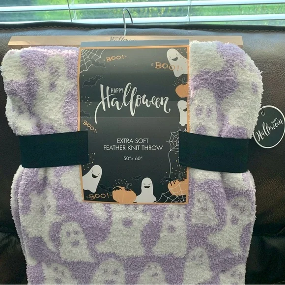 Happy Halloween Lavender Ghost Blanket 50” x 60” Extra Soft Feather Knit Throw